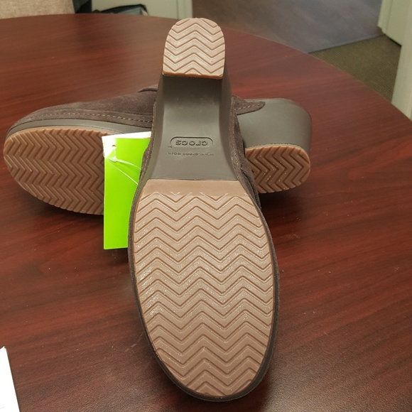 NWT Crocs Sarah Espresso Suede Clog Size W10 - Picture 4 of 5